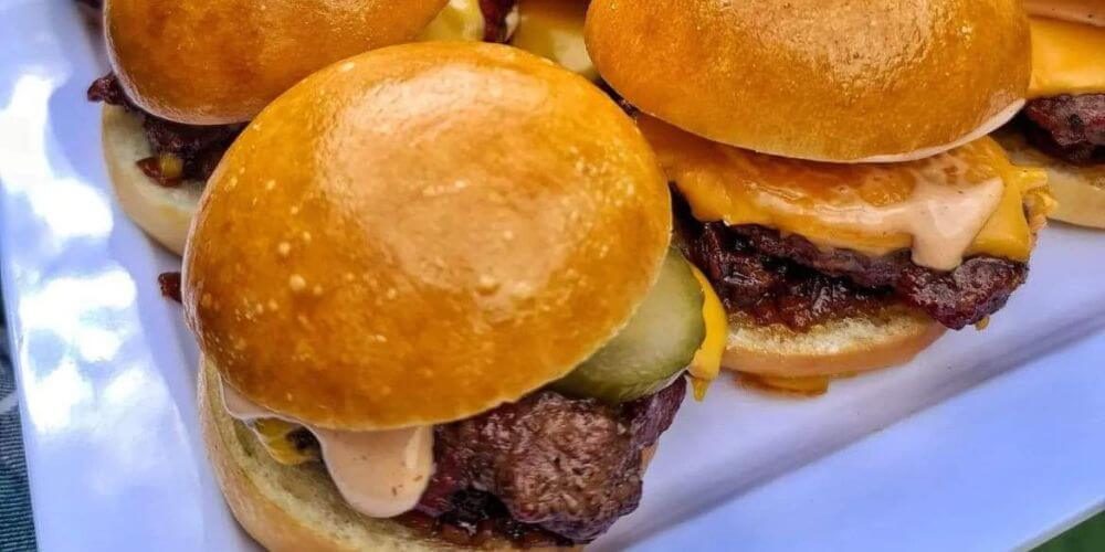 burgers, mince, savoury mince meat recipes, mini burger, burger patties