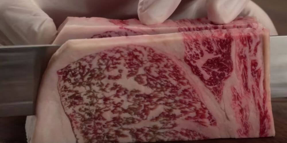 Slicing Japanese Wagyu, Slice of a5 Wagyu, Melbourne Wagyu steak, steak in Melbourne